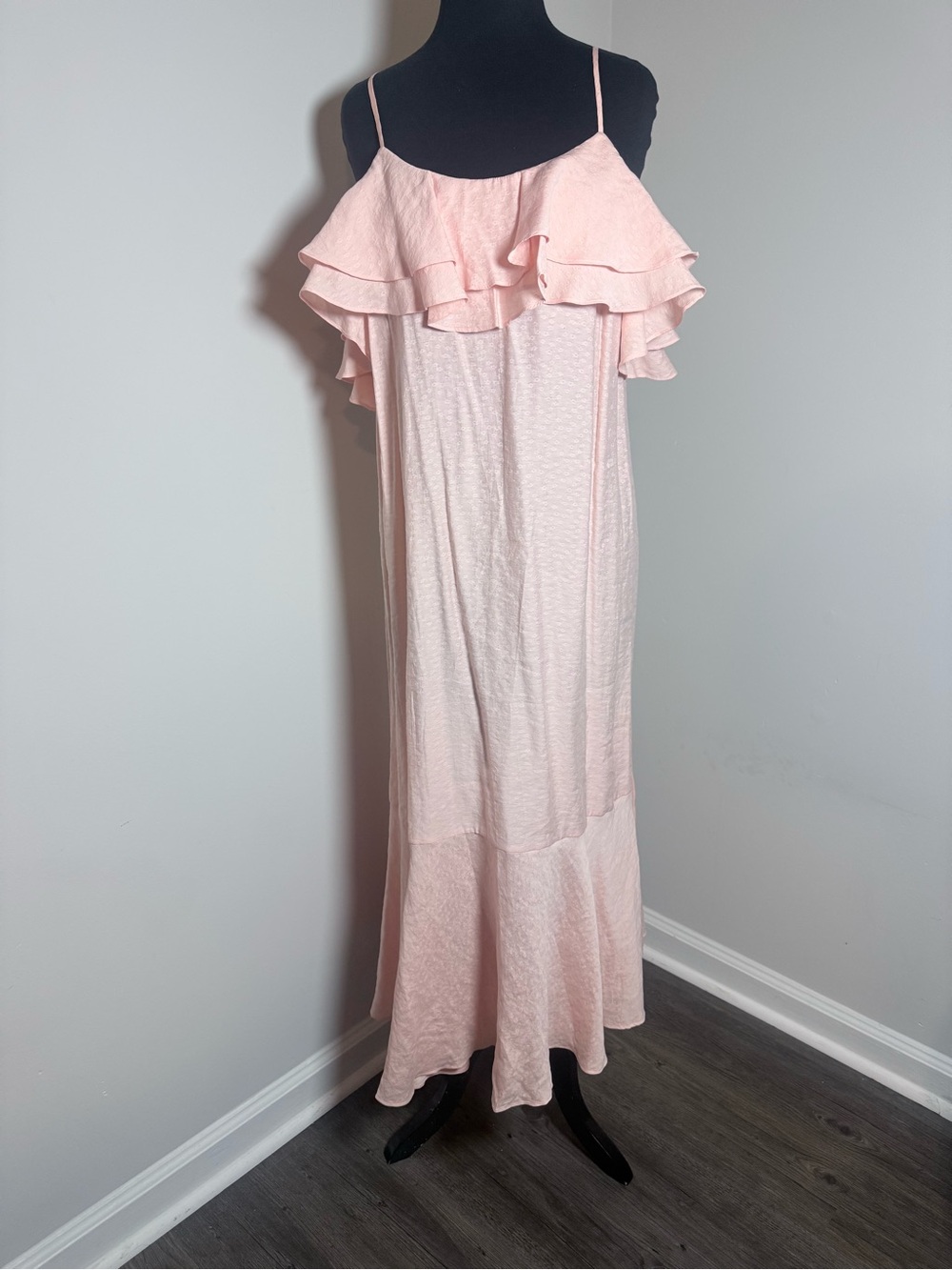 H&M Pink Ruffle Maxi Dress Size L – New with Tags